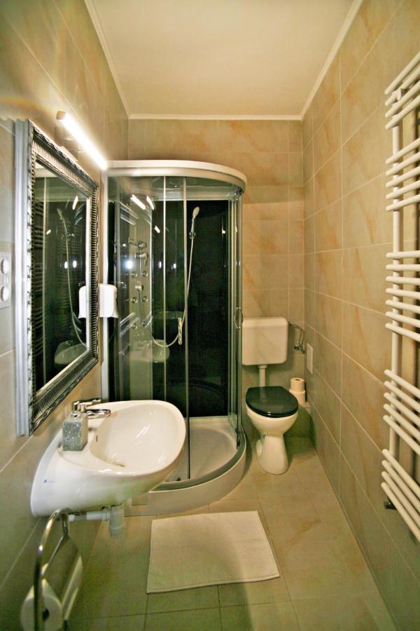 Villa Florencia Έγκερ Εξωτερικό φωτογραφία